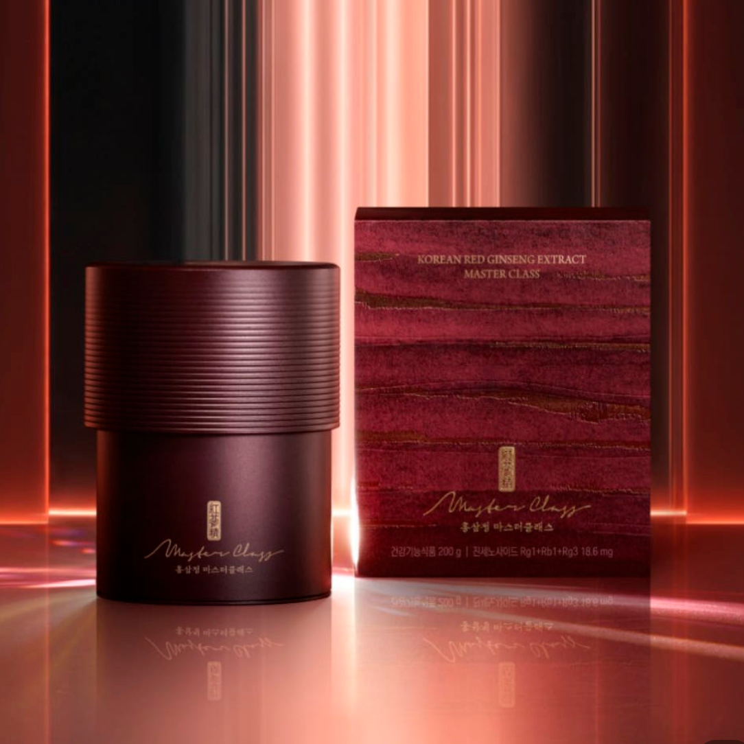 A jar of Jung Kwan Jang Korean Red Ginseng Extract Master Class premium supplement.