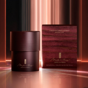A jar of Jung Kwan Jang Korean Red Ginseng Extract Master Class premium supplement.