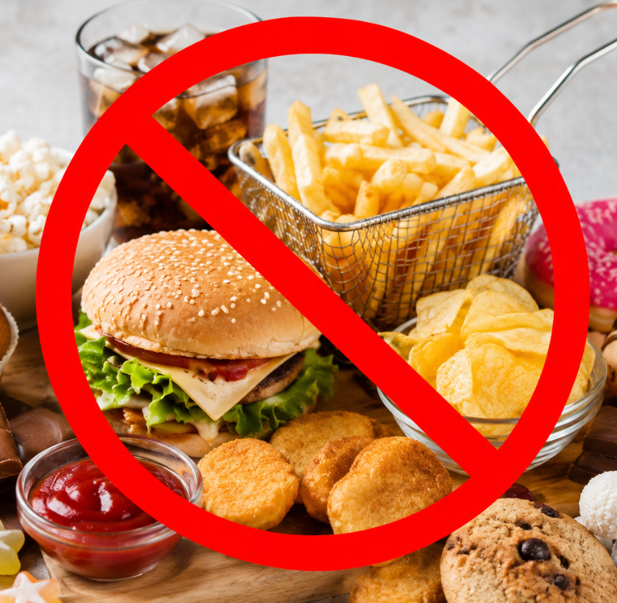 avoid-heavy-meals-before-bed Avoid heavy meals before bed for a more comfortable sleep routine